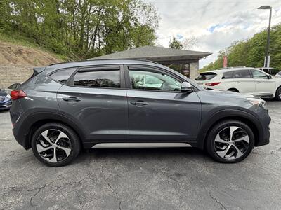2018 Hyundai TUCSON Value   - Photo 4 - Pittsburgh, PA 15226