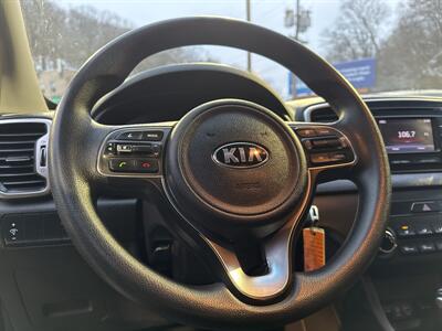 2018 Kia Sportage LX - Photo 10 - Pittsburgh, PA 15226