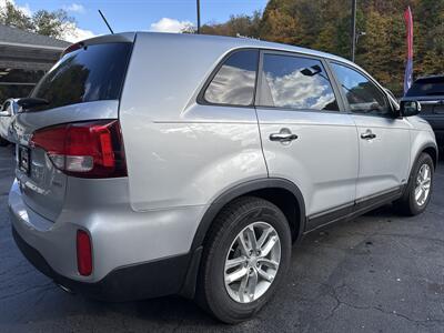 2014 Kia Sorento LX   - Photo 5 - Pittsburgh, PA 15226