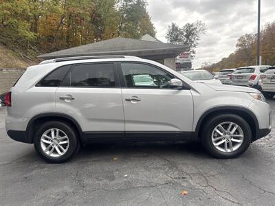 2014 Kia Sorento LX   - Photo 4 - Pittsburgh, PA 15226