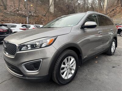 2017 Kia Sorento LX - Photo 1 - Pittsburgh, PA 15226