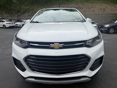 2018 Chevrolet Trax LT   - Photo 2 - Pittsburgh, PA 15226