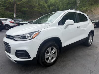 2018 Chevrolet Trax LT   - Photo 1 - Pittsburgh, PA 15226