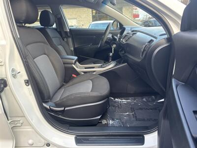 2015 Kia Sportage LX   - Photo 28 - Pittsburgh, PA 15226