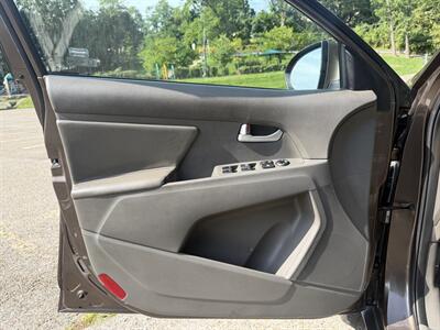 2014 Kia Sportage LX   - Photo 18 - Pittsburgh, PA 15226