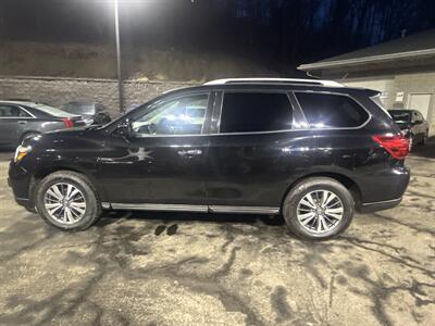 2018 Nissan Pathfinder S   - Photo 9 - Pittsburgh, PA 15226