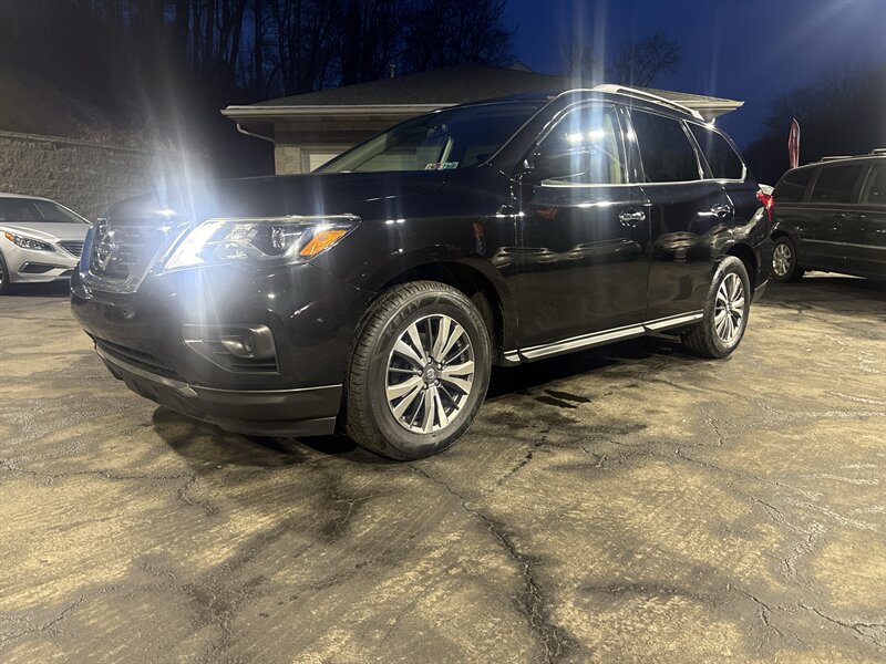 2018 Nissan Pathfinder S   - Photo 1 - Pittsburgh, PA 15226