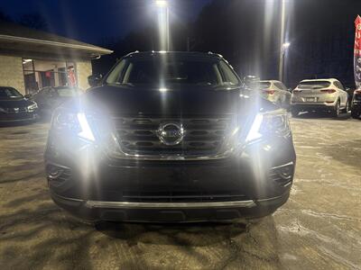 2018 Nissan Pathfinder S   - Photo 2 - Pittsburgh, PA 15226