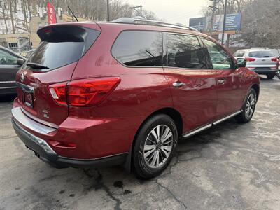 2017 Nissan Pathfinder SL   - Photo 6 - Pittsburgh, PA 15226