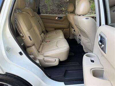2020 Nissan Pathfinder Platinum   - Photo 31 - Pittsburgh, PA 15226