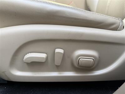 2020 Nissan Pathfinder Platinum   - Photo 17 - Pittsburgh, PA 15226