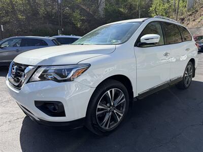 2020 Nissan Pathfinder Platinum   - Photo 1 - Pittsburgh, PA 15226