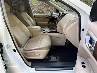 2020 Nissan Pathfinder Platinum   - Photo 29 - Pittsburgh, PA 15226
