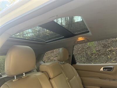 2020 Nissan Pathfinder Platinum   - Photo 37 - Pittsburgh, PA 15226
