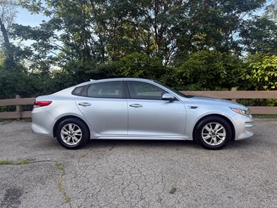 2016 Kia Optima LX   - Photo 2 - Pittsburgh, PA 15226