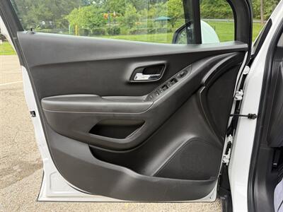 2017 Chevrolet Trax LS - Photo 19 - Pittsburgh, PA 15226