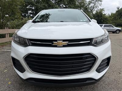 2017 Chevrolet Trax LS - Photo 2 - Pittsburgh, PA 15226