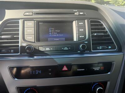 2015 Hyundai SONATA Sport 2.0T - Photo 29 - Pittsburgh, PA 15226