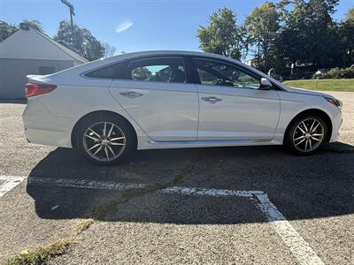 2015 Hyundai SONATA Sport 2.0T - Photo 6 - Pittsburgh, PA 15226