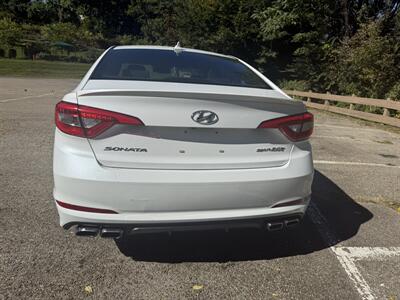 2015 Hyundai SONATA Sport 2.0T - Photo 4 - Pittsburgh, PA 15226