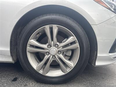 2018 Hyundai SONATA SEL   - Photo 12 - Pittsburgh, PA 15226