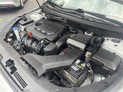 2018 Hyundai SONATA SEL   - Photo 16 - Pittsburgh, PA 15226