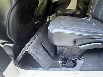 2018 Chrysler Pacifica Limited - Photo 33 - Pittsburgh, PA 15226