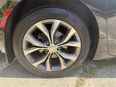 2018 Chrysler Pacifica Limited - Photo 10 - Pittsburgh, PA 15226