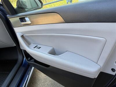 2016 Hyundai Sonata Sport   - Photo 33 - Pittsburgh, PA 15226