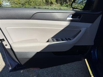 2016 Hyundai Sonata Sport   - Photo 17 - Pittsburgh, PA 15226