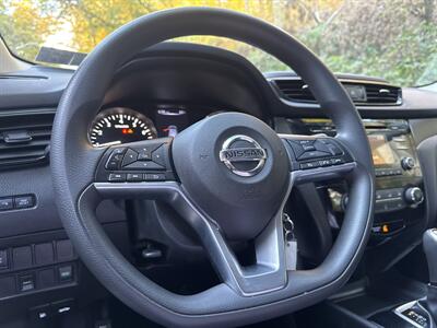 2017 Nissan Rogue Sport S   - Photo 21 - Pittsburgh, PA 15226