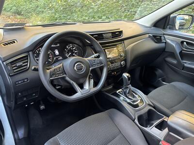 2017 Nissan Rogue Sport S   - Photo 18 - Pittsburgh, PA 15226