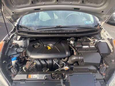 2013 Hyundai Elantra GLS   - Photo 14 - Pittsburgh, PA 15226