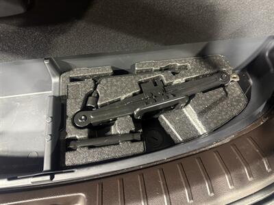 2017 Hyundai SANTA FE Sport 2.4L   - Photo 31 - Pittsburgh, PA 15226