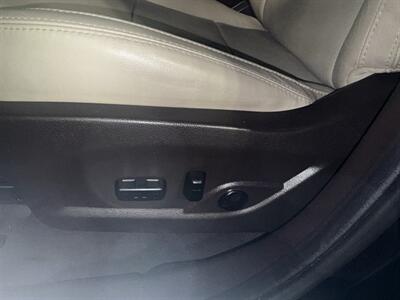 2017 Hyundai SANTA FE Sport 2.4L   - Photo 20 - Pittsburgh, PA 15226