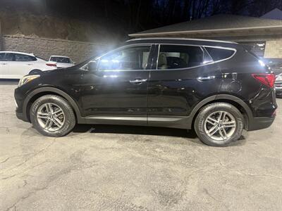 2017 Hyundai SANTA FE Sport 2.4L   - Photo 10 - Pittsburgh, PA 15226