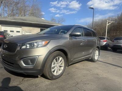2016 Kia Sorento LX   - Photo 3 - Pittsburgh, PA 15226