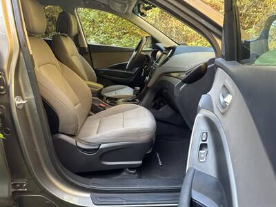 2017 Hyundai SANTA FE Sport 2.4L   - Photo 27 - Pittsburgh, PA 15226