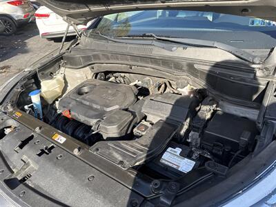 2017 Hyundai SANTA FE Sport 2.4L   - Photo 15 - Pittsburgh, PA 15226