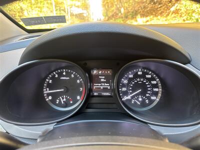 2017 Hyundai SANTA FE Sport 2.4L   - Photo 21 - Pittsburgh, PA 15226