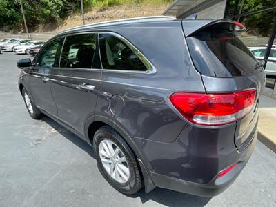 2017 Kia Sorento LX   - Photo 7 - Pittsburgh, PA 15226