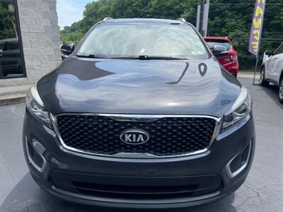 2017 Kia Sorento LX   - Photo 2 - Pittsburgh, PA 15226