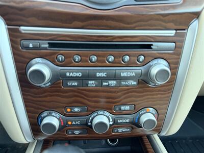 2017 Nissan Pathfinder Platinum   - Photo 20 - Pittsburgh, PA 15226