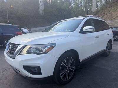 2017 Nissan Pathfinder Platinum   - Photo 3 - Pittsburgh, PA 15226