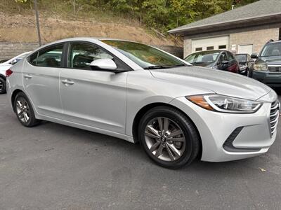 2017 Hyundai Elantra SE   - Photo 3 - Pittsburgh, PA 15226