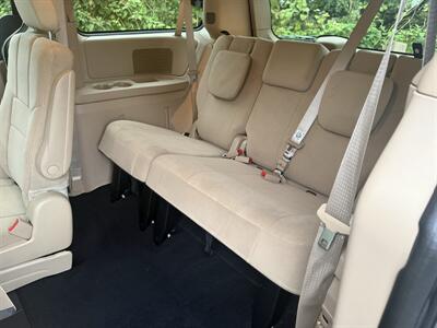 2014 Dodge Grand Caravan SE - Photo 64 - Pittsburgh, PA 15226