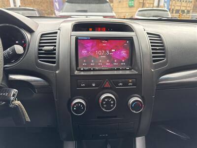 2013 Kia Sorento LX AWD 3rd ROW - Photo 24 - Pittsburgh, PA 15226