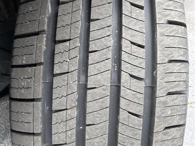 2013 Kia Sorento LX AWD 3rd ROW - Photo 9 - Pittsburgh, PA 15226