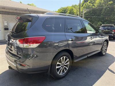 2014 Nissan Pathfinder SV   - Photo 6 - Pittsburgh, PA 15226