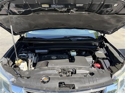 2014 Nissan Pathfinder SV   - Photo 15 - Pittsburgh, PA 15226